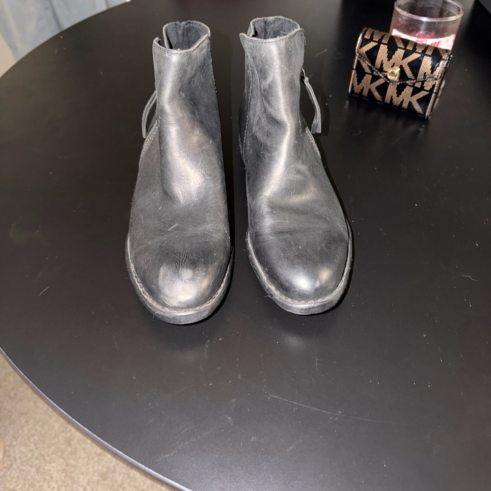 Black Leather Borne Boots